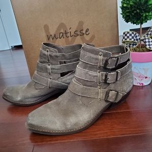 Matisse taupe buckle booties